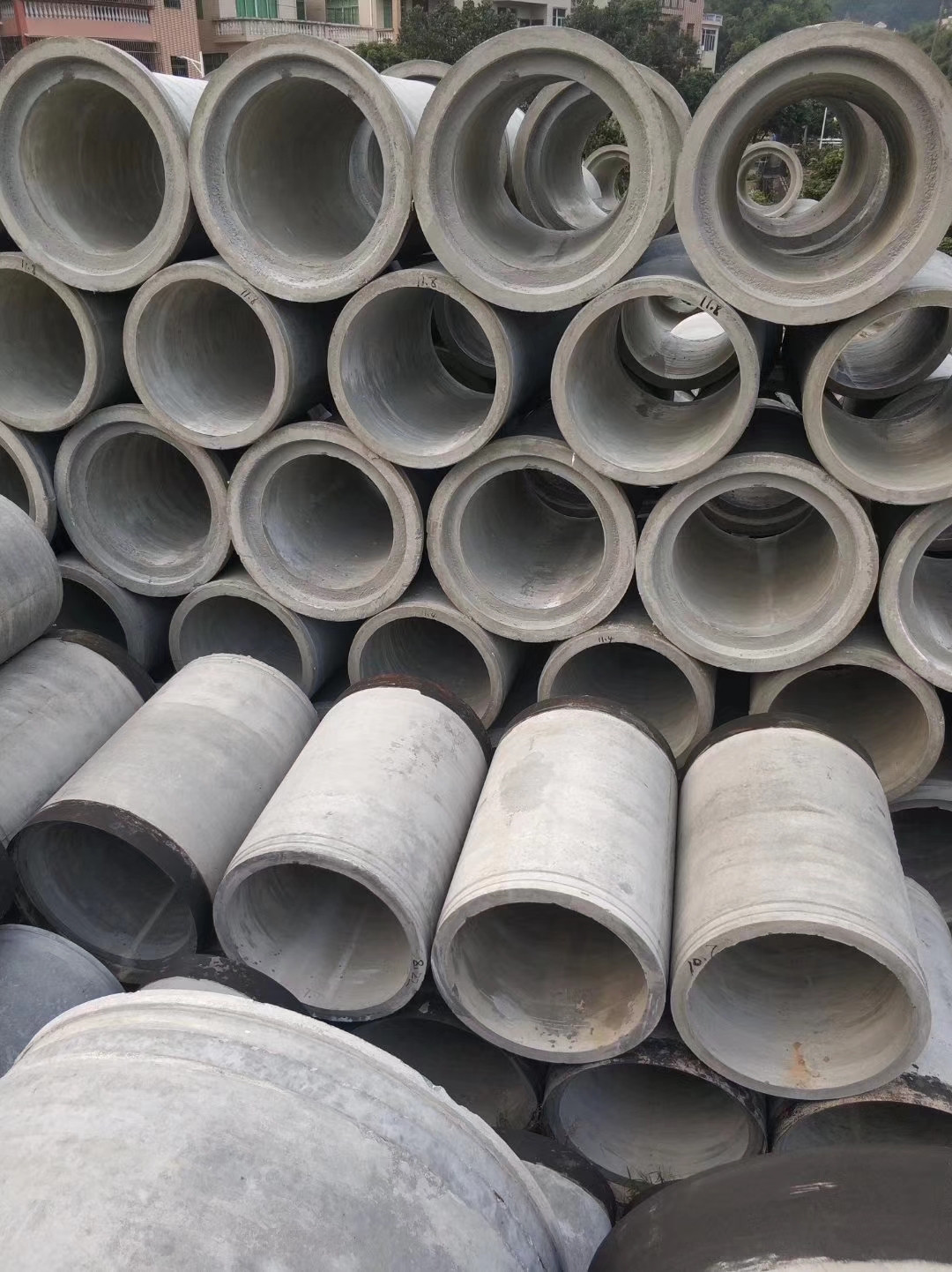 鋼筋混凝土排水管與塑料排水管,哪個好?